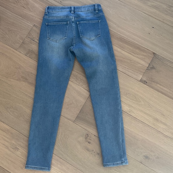 Fleece Lined Women's Skinny Jeans - Picture 3 of 10